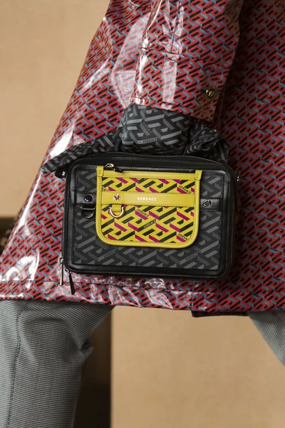 Look 45